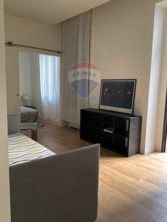 appartamento in affitto a Milano in zona Centro Direzionale