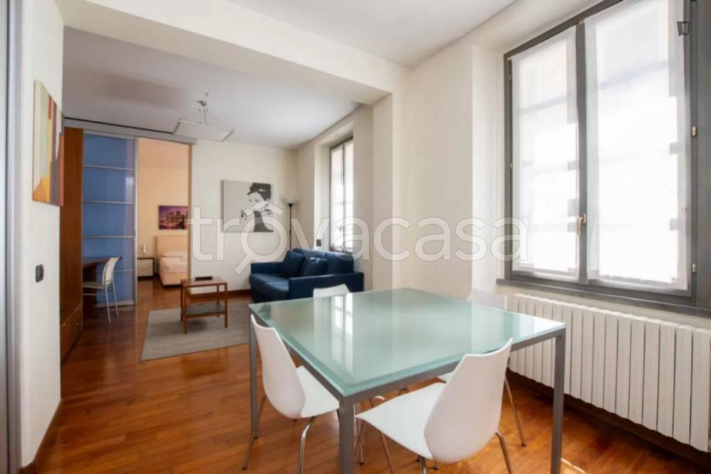 appartamento in affitto a Milano in zona Sant'Ambrogio
