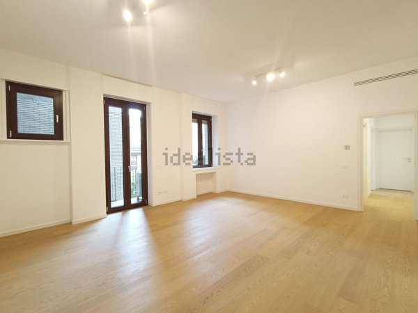 appartamento in affitto a Milano in zona Cadorna