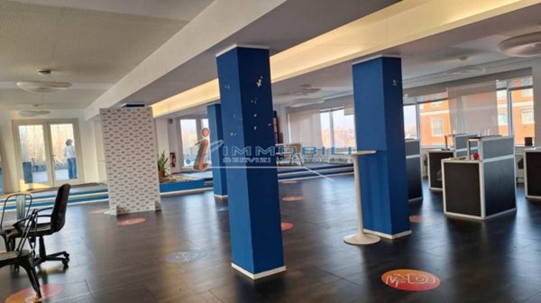 ufficio in affitto a Milano in zona Greco