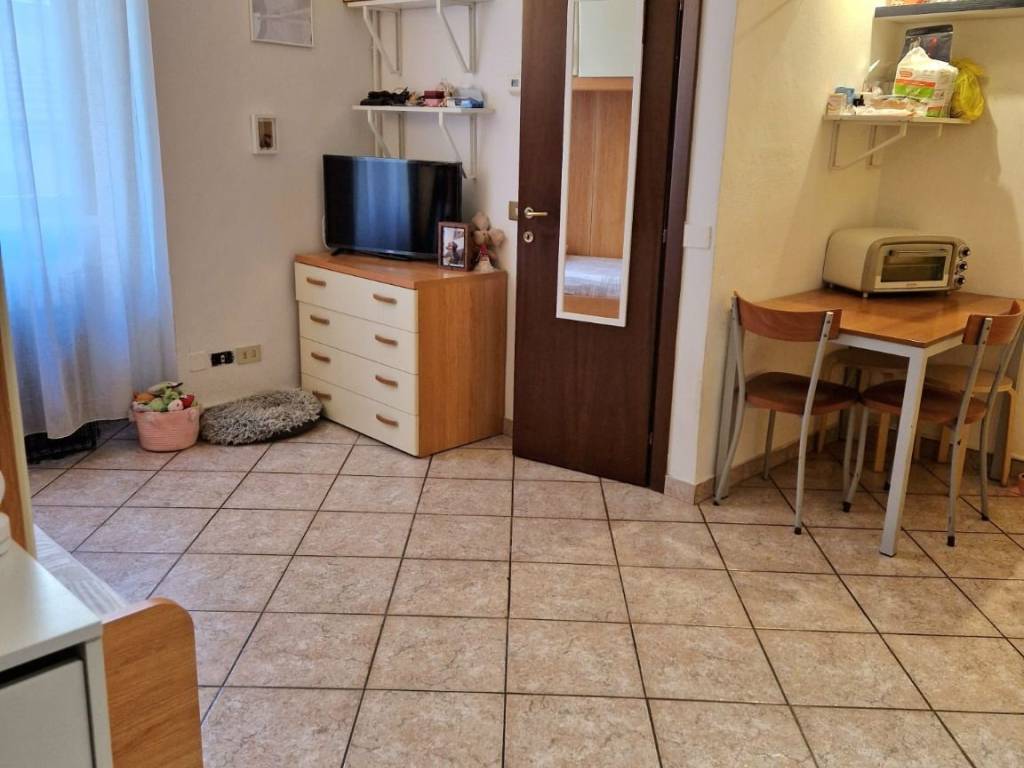 appartamento in affitto a Milano in zona Piazzale Lodi