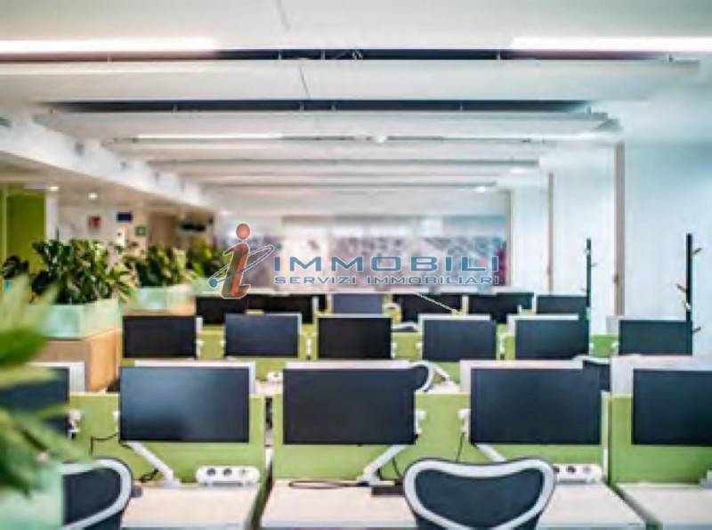 ufficio in affitto a Milano in zona Centro Direzionale