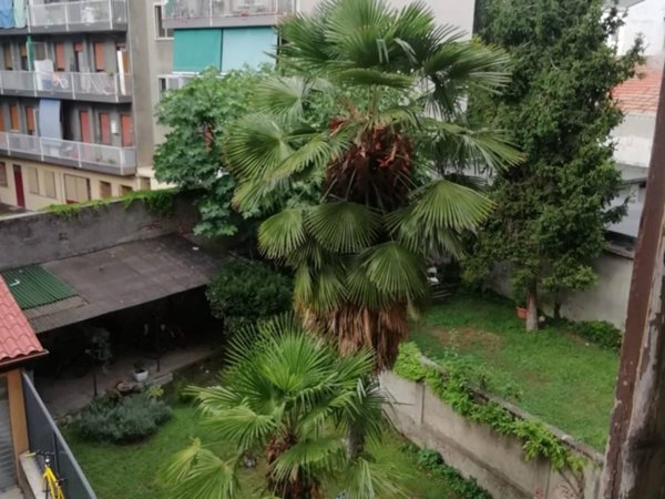 appartamento in vendita a Milano in zona Chiesa Rossa