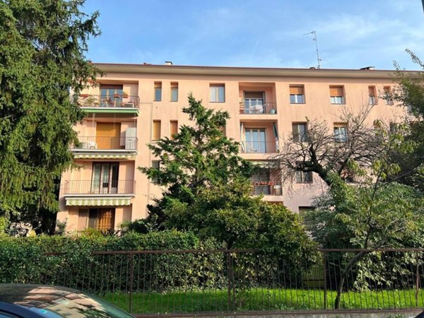 appartamento in affitto a Milano in zona QT8