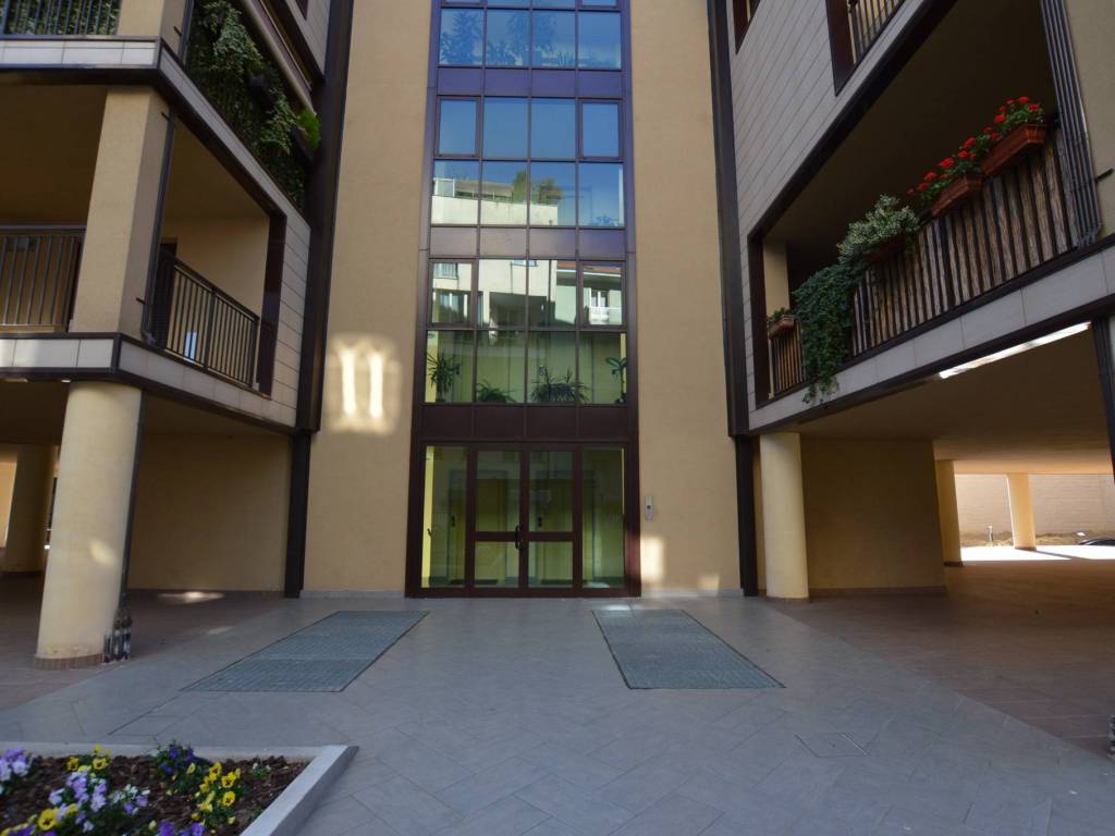 appartamento in affitto a Milano in zona Vigentino