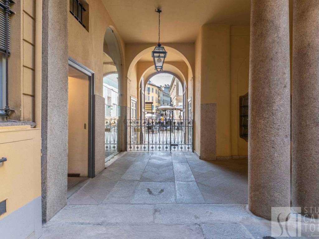 appartamento in affitto a Milano in zona Sant'Ambrogio