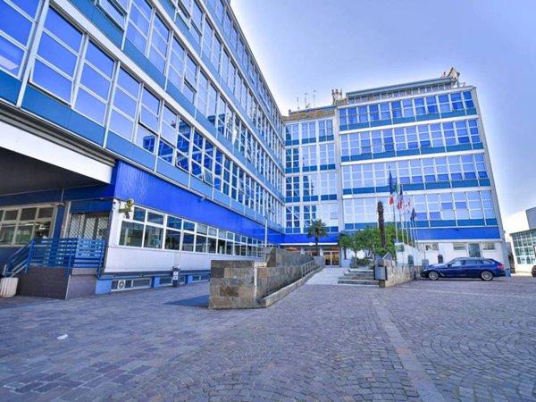 ufficio in affitto a Milano in zona Rogoredo