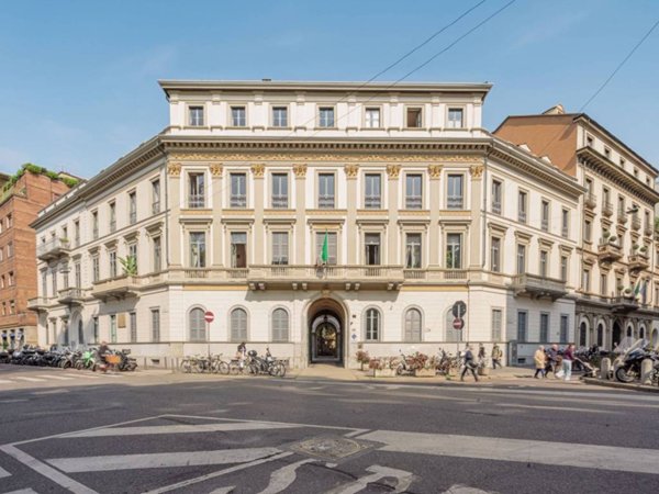 appartamento in affitto a Milano in zona Porta Nuova
