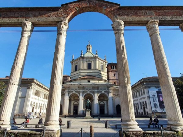 negozio in affitto a Milano