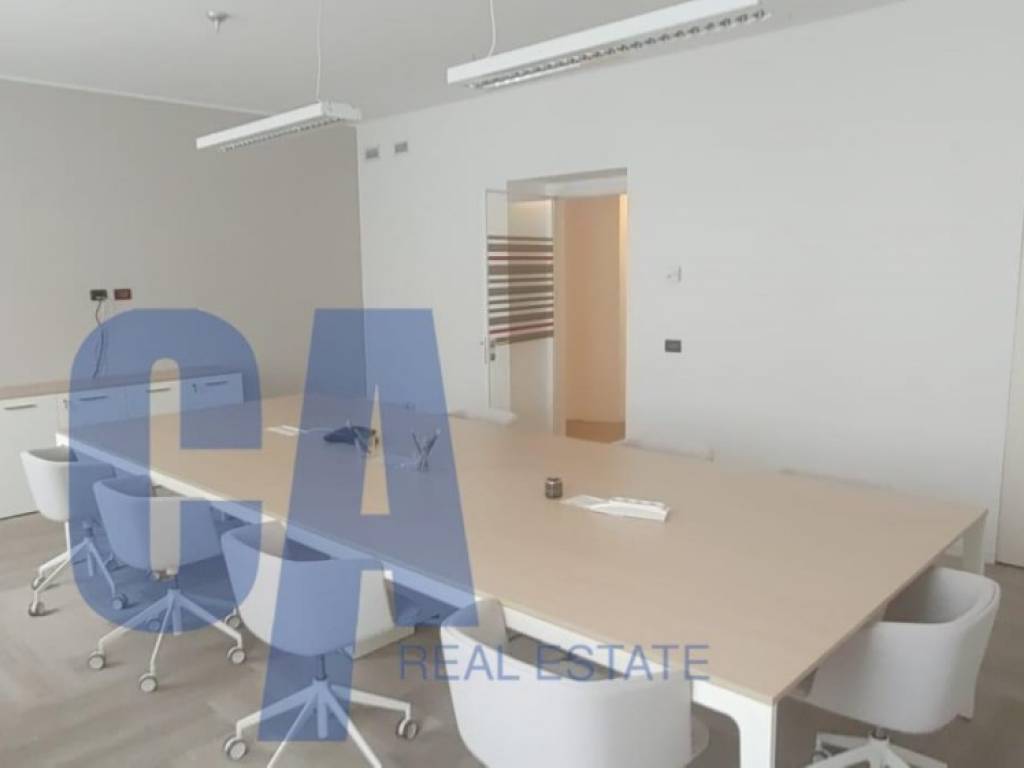 ufficio in affitto a Milano in zona Solari