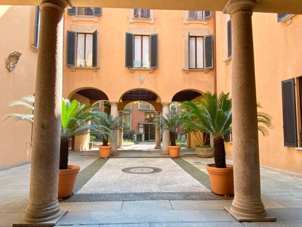 appartamento in affitto a Milano in zona Sant'Ambrogio