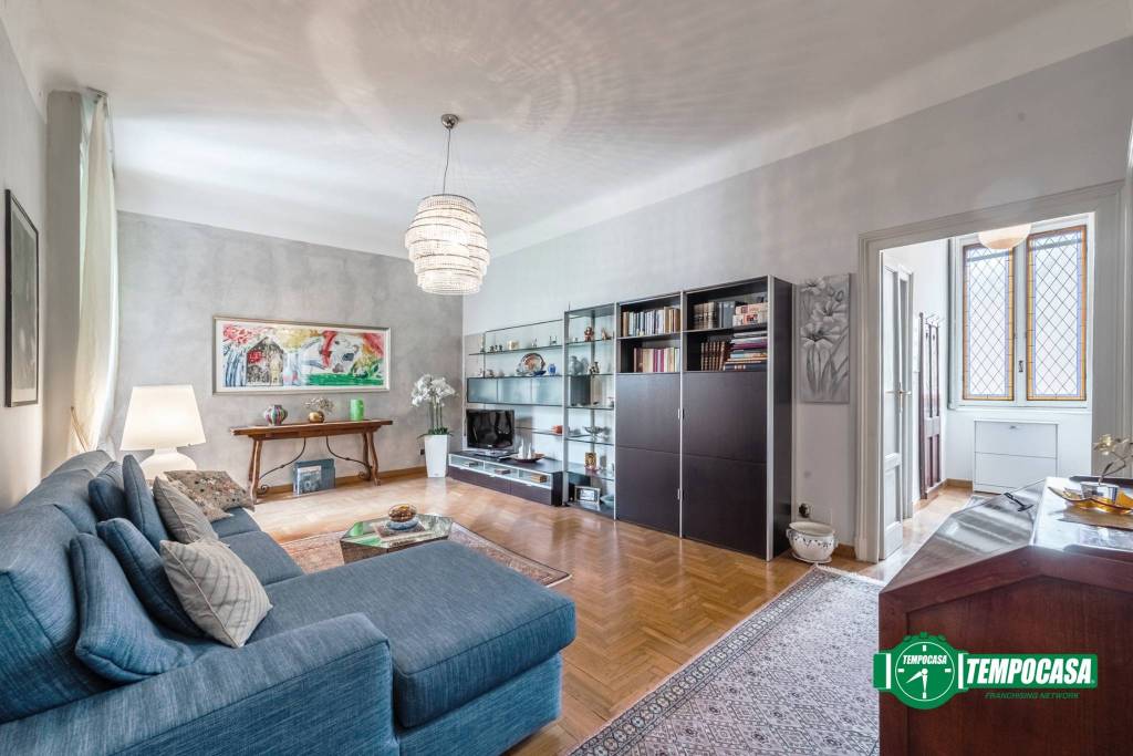 appartamento in affitto a Milano in zona Sant'Ambrogio