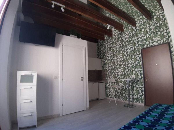 appartamento in affitto a Milano in zona Segnano
