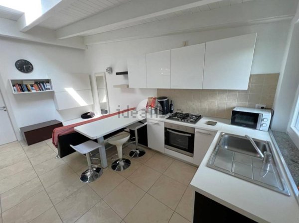 appartamento in affitto a Milano in zona Dergano