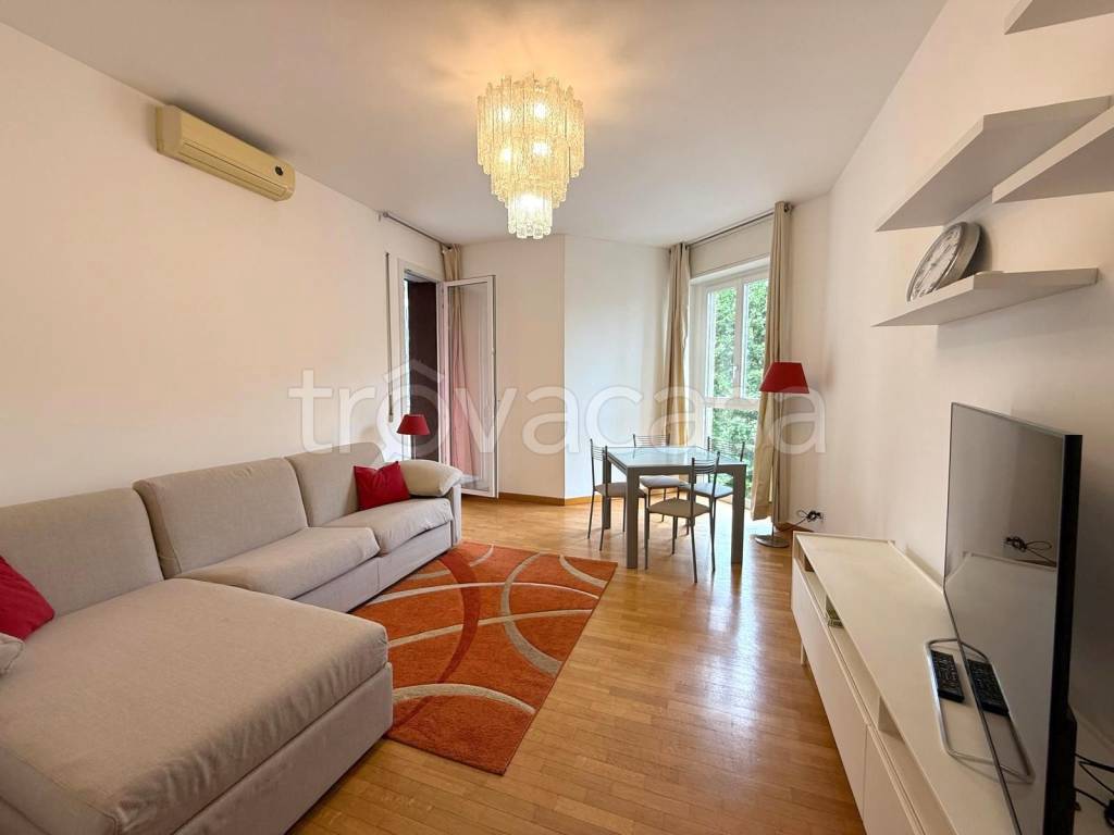 appartamento in affitto a Milano in zona Isola