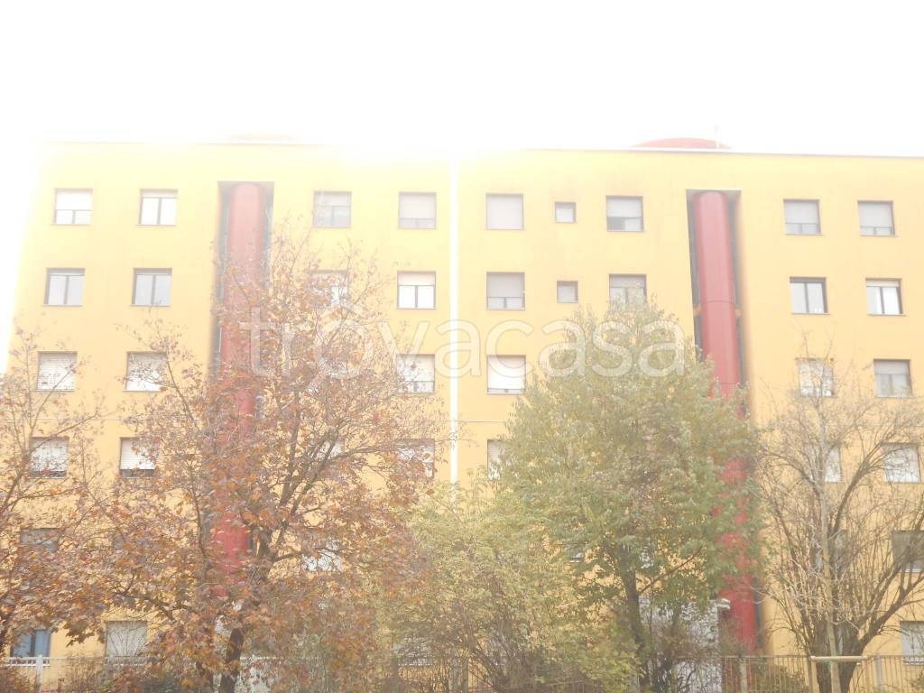 appartamento in affitto a Milano in zona Trenno