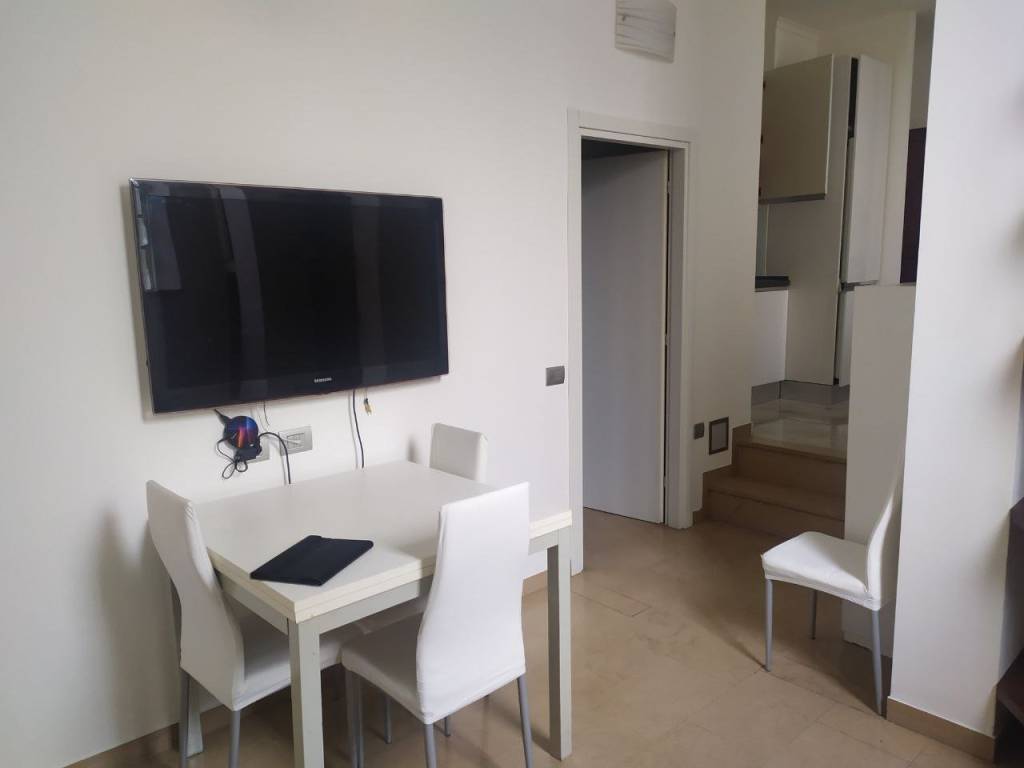 appartamento in affitto a Milano in zona Guastalla