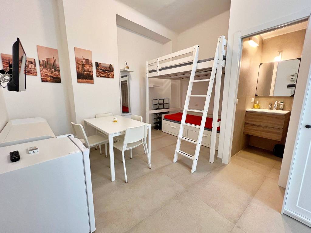 appartamento in affitto a Milano in zona Isola
