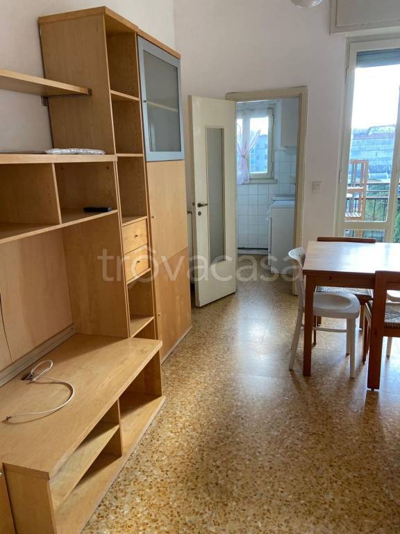 appartamento in affitto a Milano in zona Famagosta