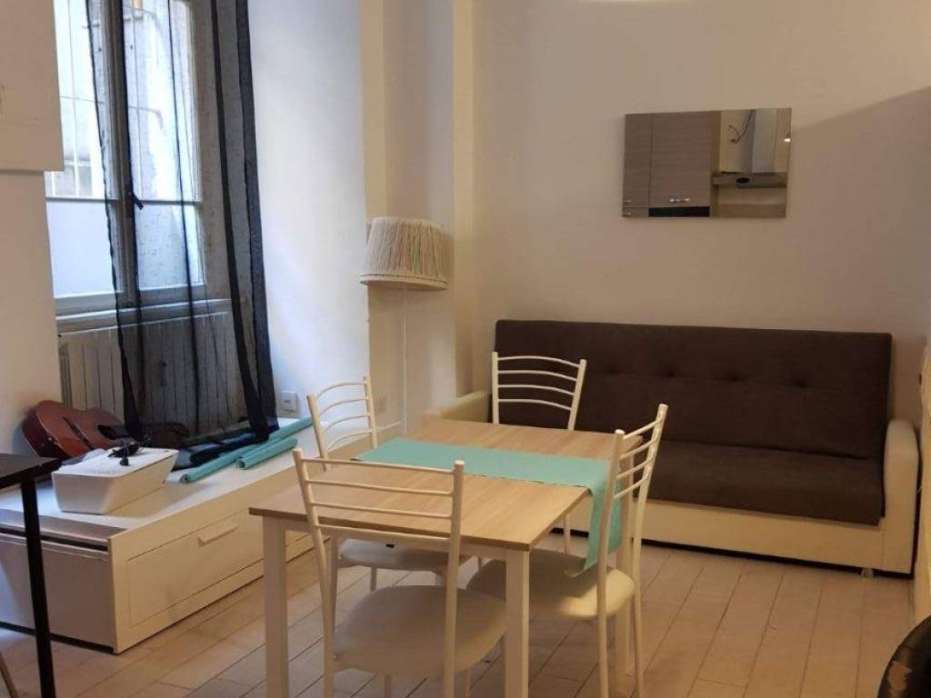 appartamento in affitto a Milano in zona Centro Direzionale