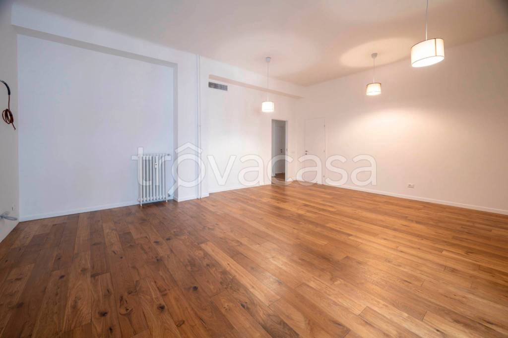 appartamento in affitto a Milano in zona Porta Romana