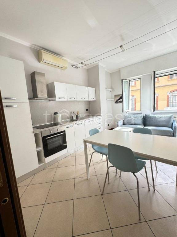 appartamento in affitto a Milano in zona Porta Genova