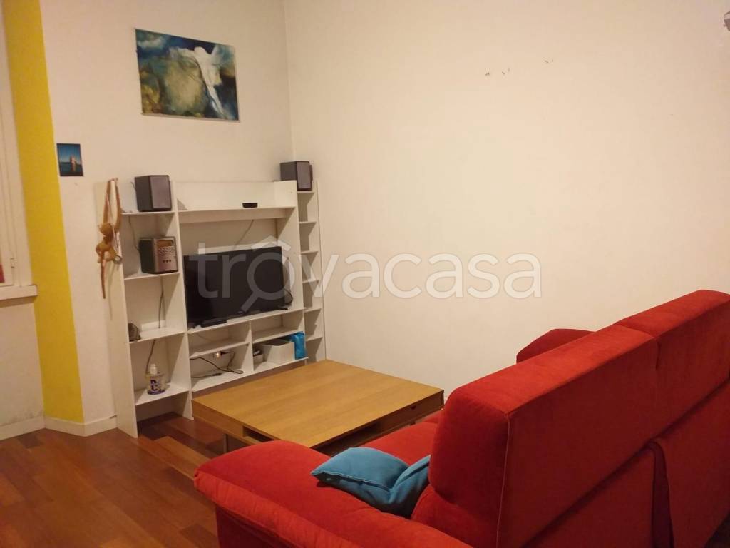 appartamento in affitto a Milano in zona Porta Genova
