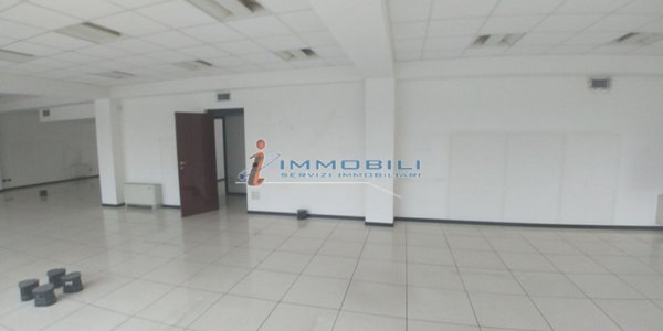 ufficio in affitto a Milano in zona Gallaratese
