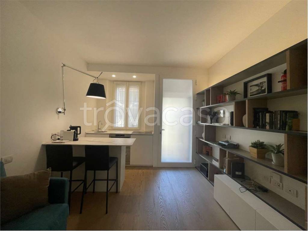 appartamento in affitto a Milano in zona XXII Marzo