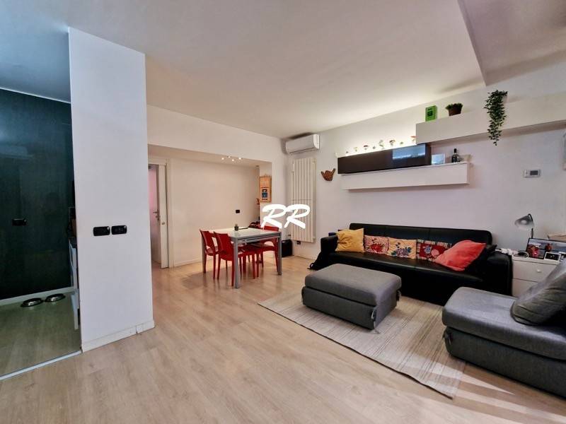 appartamento in affitto a Milano in zona Isola
