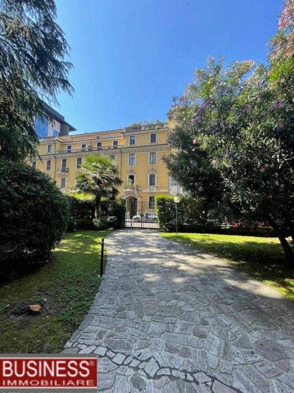 appartamento in affitto a Milano in zona Centro Direzionale