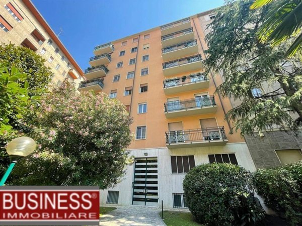 appartamento in affitto a Milano in zona Centro Direzionale