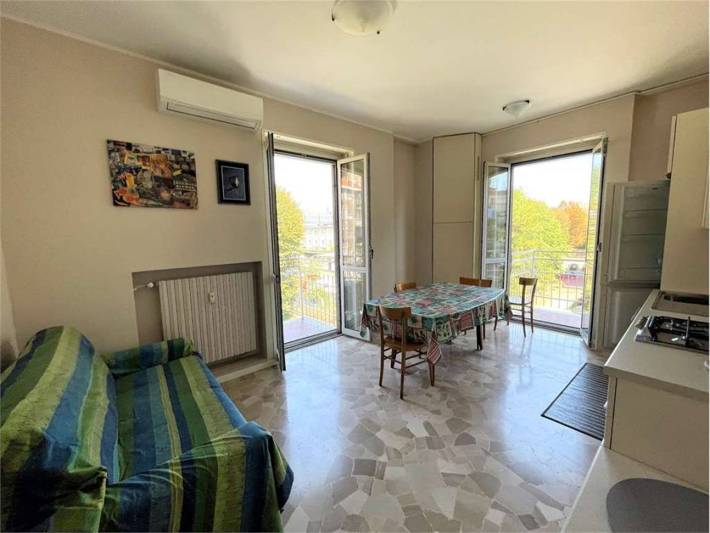 appartamento in affitto a Milano in zona Restocco Maroni