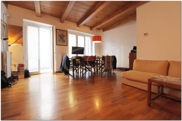 appartamento in affitto a Milano in zona Sant'Ambrogio