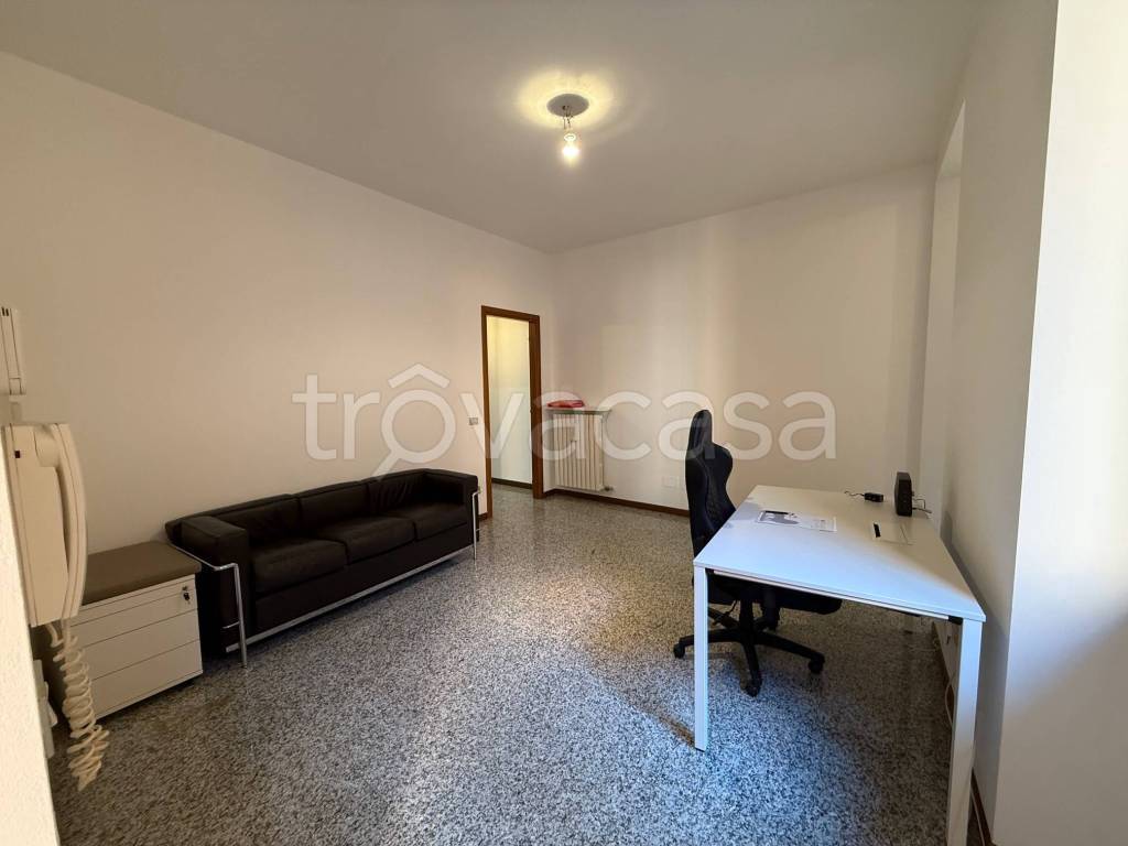 appartamento in affitto a Milano in zona Sant'Ambrogio
