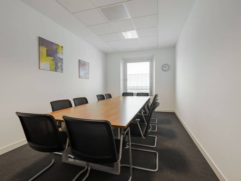 ufficio in affitto a Milano in zona Centro Direzionale