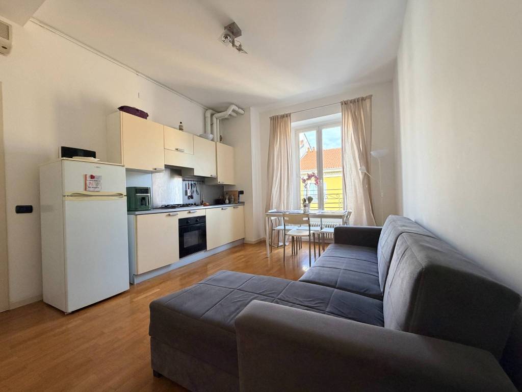 appartamento in affitto a Milano in zona Cinque Giornate