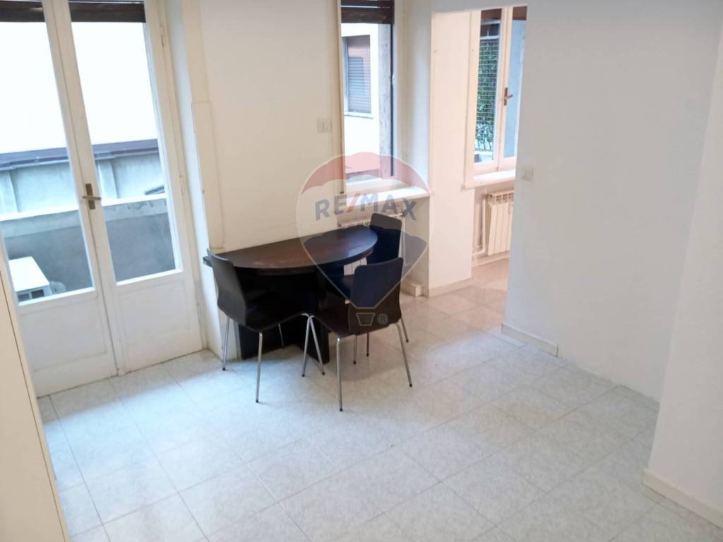 appartamento in affitto a Milano in zona Centro Direzionale