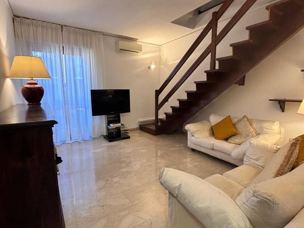 appartamento in affitto a Milano in zona Adriano