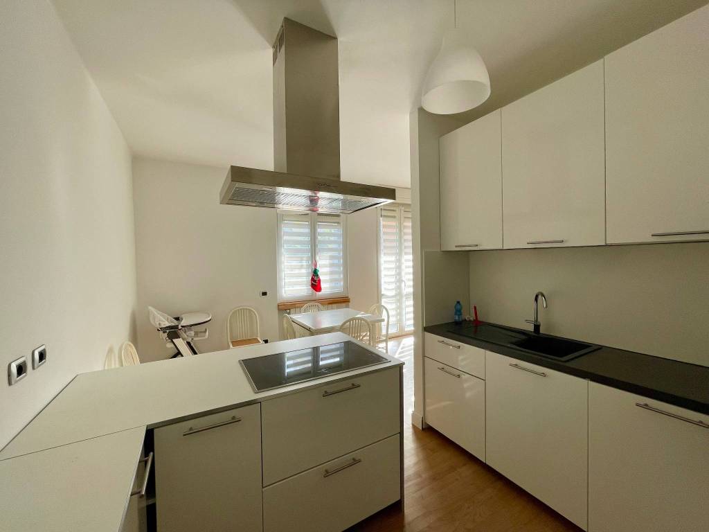 appartamento in affitto a Milano in zona Baggio
