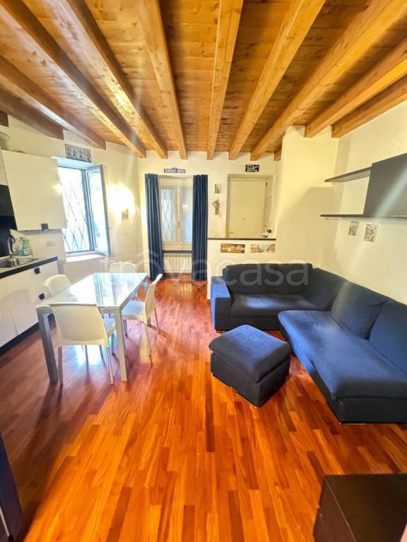 appartamento in affitto a Milano