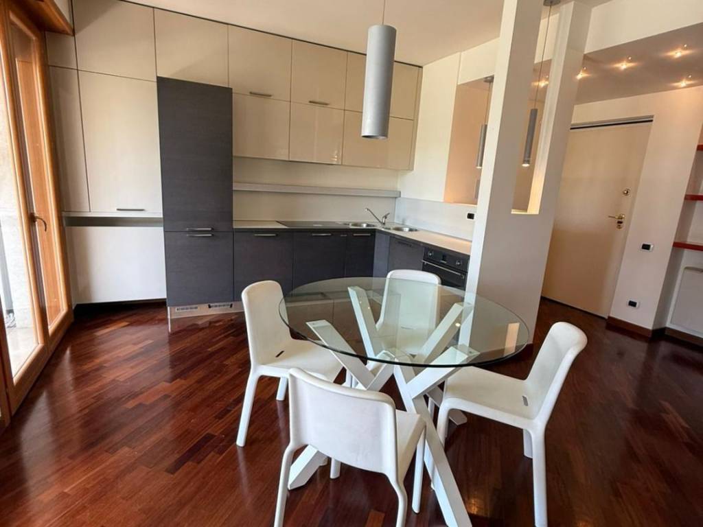 appartamento in affitto a Milano in zona Vigentino