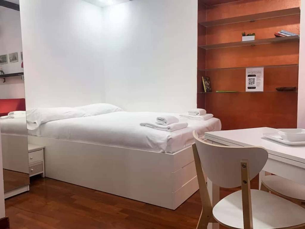 appartamento in affitto a Milano in zona Guastalla