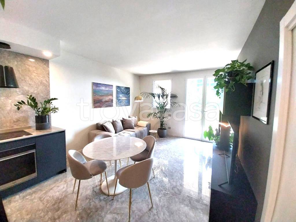 appartamento in affitto a Milano in zona Il Portello