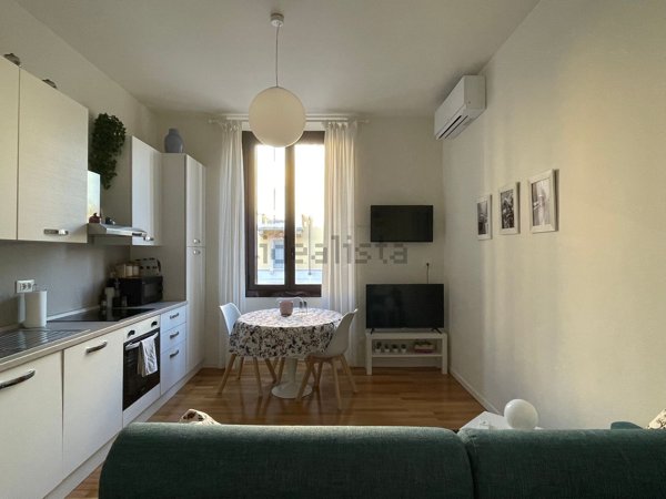 appartamento in affitto a Milano in zona Porta Genova