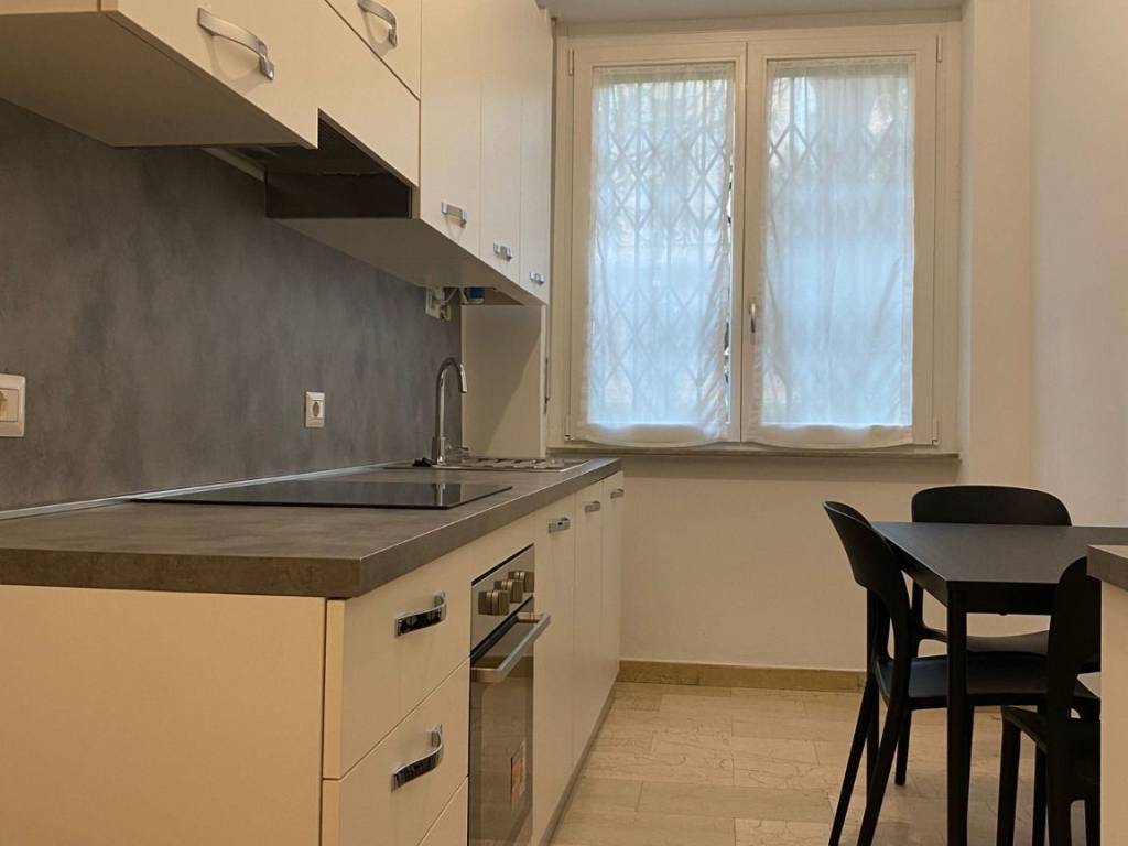 appartamento in affitto a Milano in zona Piazzale Lodi