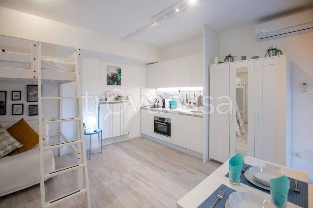 appartamento in affitto a Milano