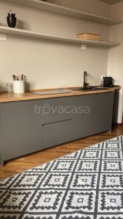 appartamento in affitto a Milano in zona Solari