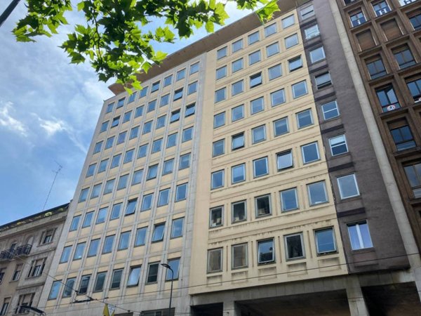 ufficio in affitto a Milano in zona Centro Direzionale