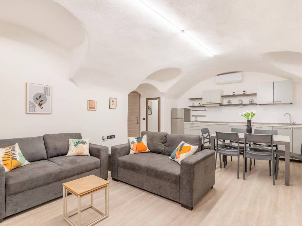 appartamento in affitto a Milano in zona Cadorna